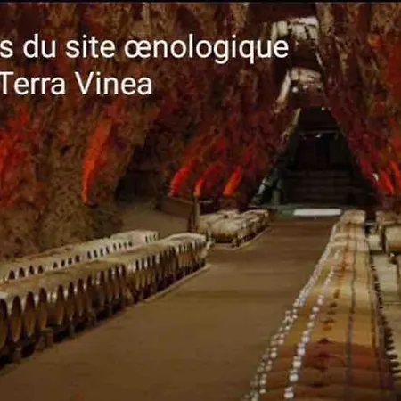 « domaine De L'oustal Nau »