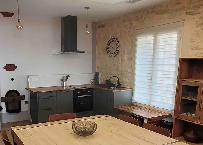 « domaine De L'oustal Nau » * 페리악-데-메르