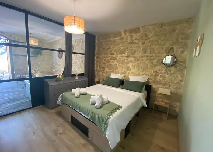 « domaine De L'oustal Nau » Apartman *